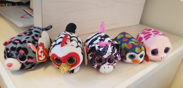 בובות פרווה ty בגדלים שונים,