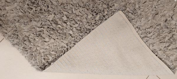 שטיח לחדר ילדים בצבע תכלת