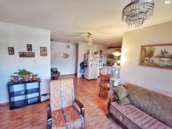 שדרות בן גוריון 14 (גבעת אולגה)