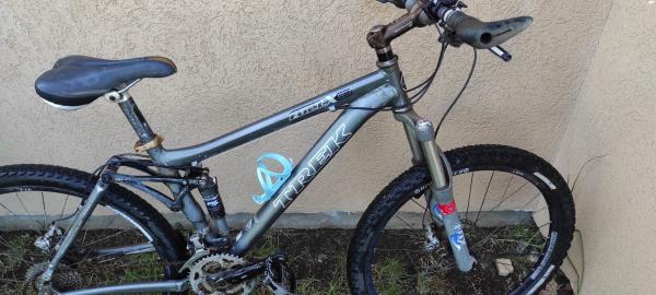 אופני שיכוך מלא מצוינות, מעביר