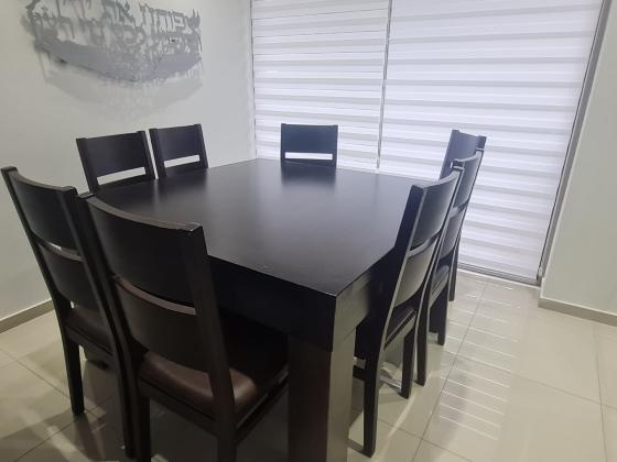 שולחן סלון בצבע ונגה 200