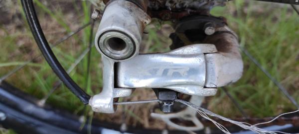 אופני שיכוך מלא מצוינות, מעביר