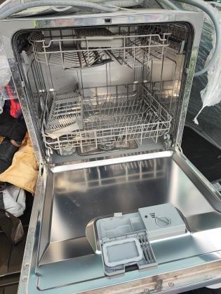 מדיח כלים מיני במצב חדש Candy cdcp8/e