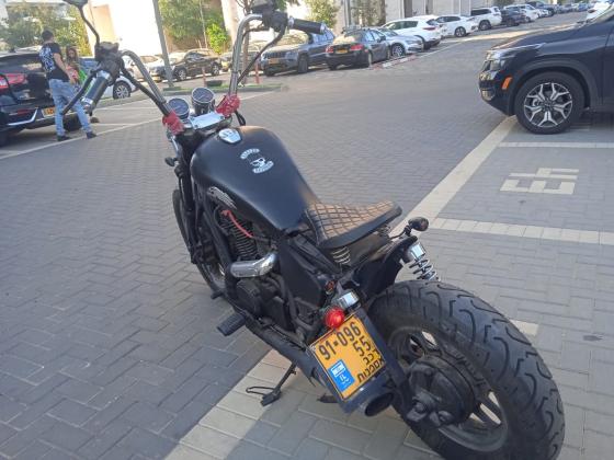 הונדה VT750C שאדו (1984)