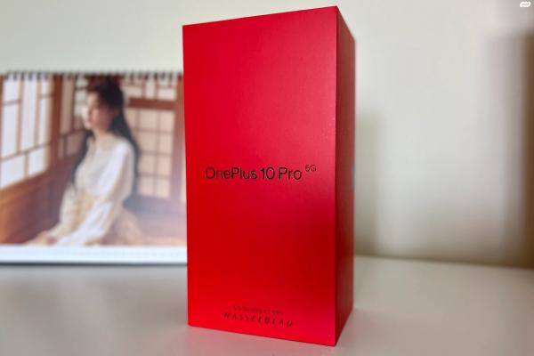 RAM - 12GB, Storage- 256GB