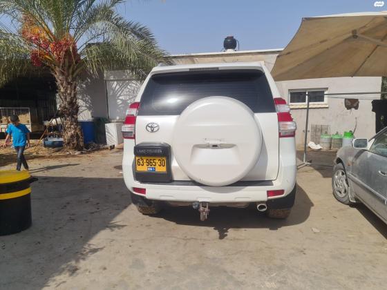 טויוטה לנד קרוזר קצר (2014)