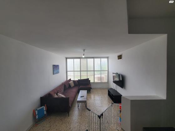 מרדכי פופל 6 (קדמת ראשון)