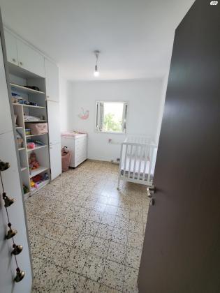 מרדכי פופל 6 (קדמת ראשון)