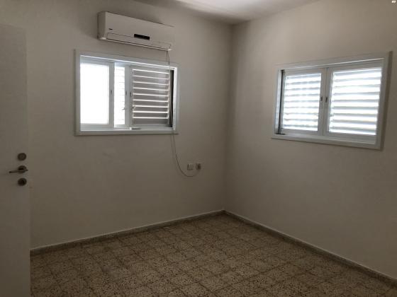 רוטשילד 135 (מרכז העיר דרום)