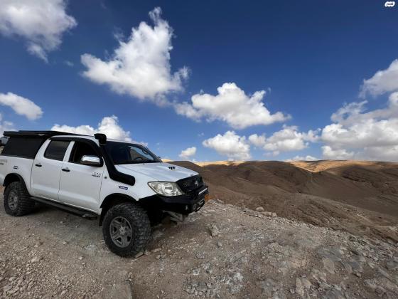 טויוטה היילקס ויגו 4X4 (2010)