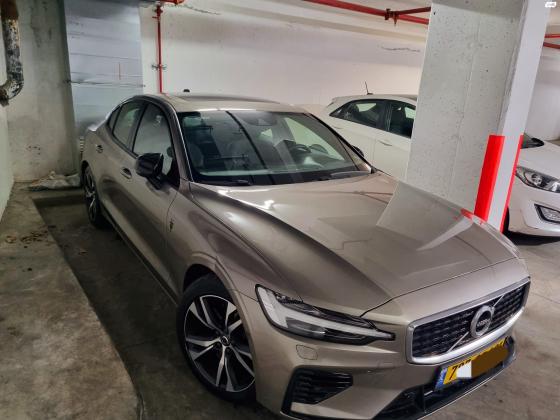 וולוו S60 (2021)