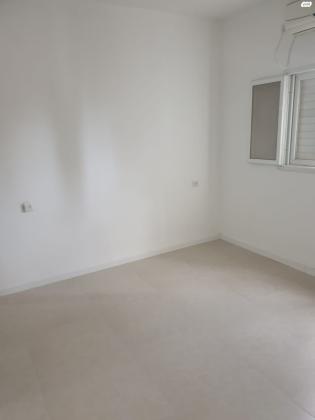 הרצל 175 (נווה אלון)