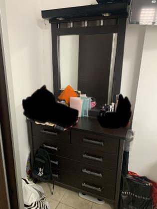 למכירה סט חדר שינה 1000