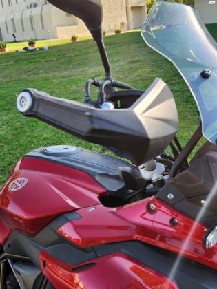 בנלי TRK 502 (2018)