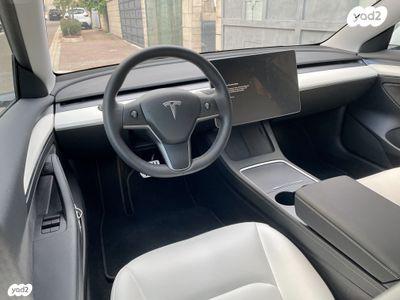 טסלה מודל 3 (2022)