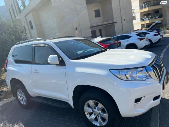 טויוטה לנד קרוזר קצר (2021)