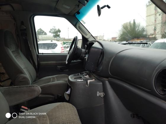 פורד אקונוליין קצר (2003)