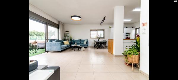 פנינת הים 20 (נווה ים)