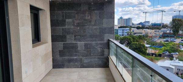 דבורה עומר 8