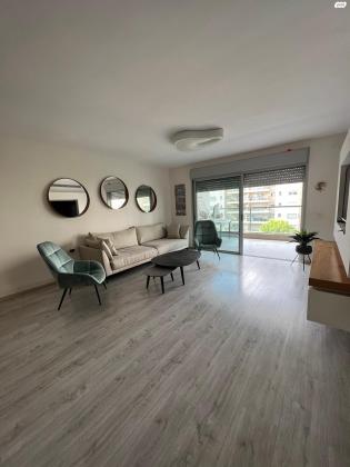 פרופ' יובל נאמן 17 (רחובות המדע)