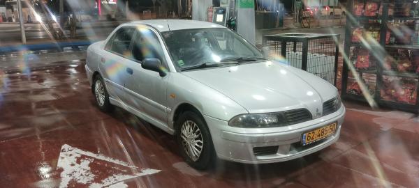 מיצובישי כריזמה (2003)