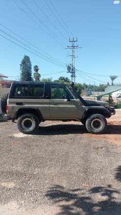 טויוטה לנד קרוזר סדרה 70 (1998)