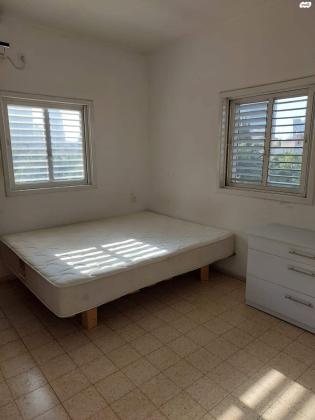 ארלוזורוב 151 (הצפון החדש סביבת ככר המדינה)