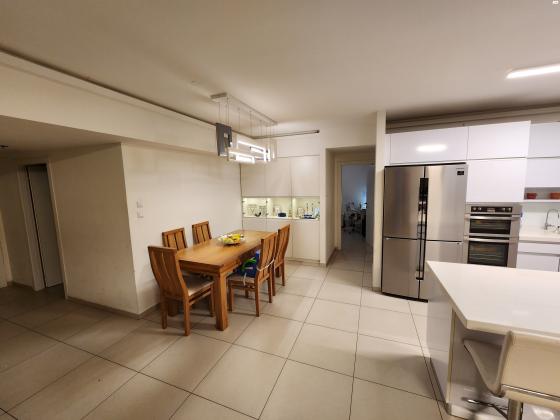 הרב ישעיהו משורר 22 (הדר גנים;גני הדר)