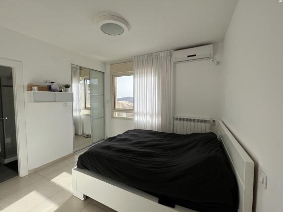 זלמן צורף 7 (פסגת זאב מזרח)