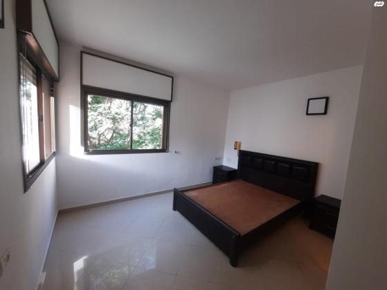 אברהם בויאר 5 (רמת אביב ג)