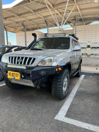 יונדאי טאראקן (2005)