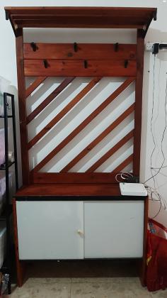 שידת כניסה עם ארון נעליים