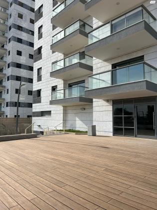 היוצרים 26 (נווה דקלים)