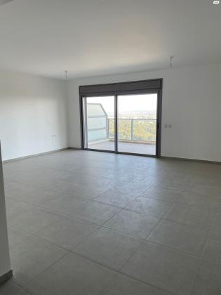 חיים חפר 3 (שיכוני המזרח)