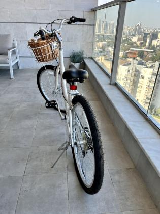 הרכב Evoke L100 26 הוא