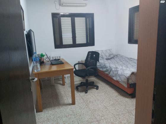 אלמוג 1 (נווה אפרים)