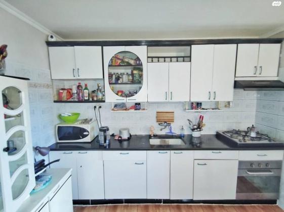 שדרות בן גוריון 14 (גבעת אולגה)