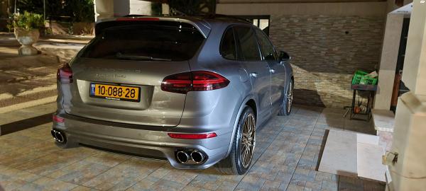 פורשה קאיין טורבו (2016)