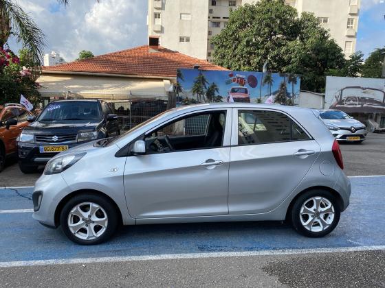 קיה פיקנטו (2013)