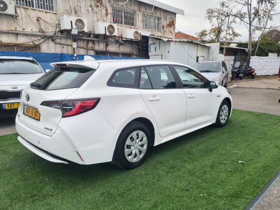 טויוטה קורולה TS סטיישן (2019)