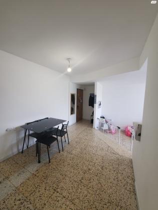 מרדכי פופל 6 (קדמת ראשון)