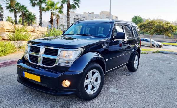 דודג' ניטרו (2009)