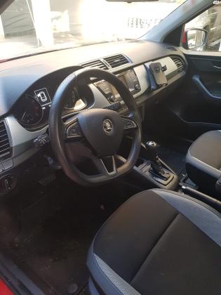 סקודה פאביה (2016)