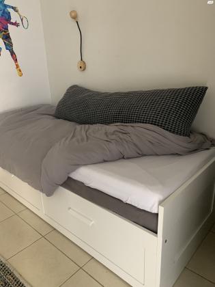 מיטת יחיד נפתחת 80*200 של איקאה