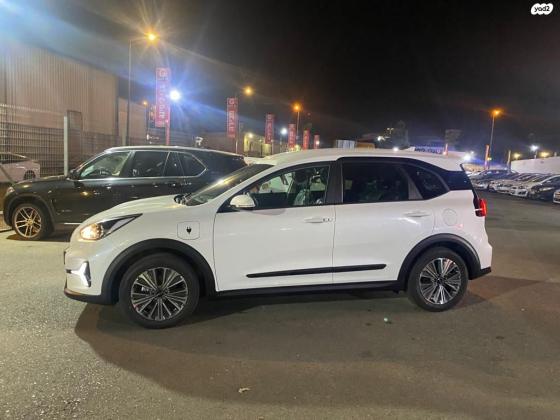 קיה נירו פלוס (2022)