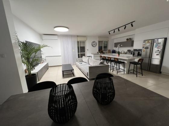 זלמן צורף 7 (פסגת זאב מזרח)