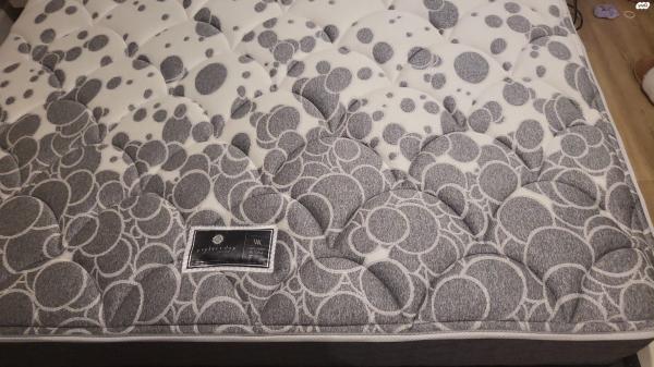 מזרן יוקרתי במחיר מצחיק