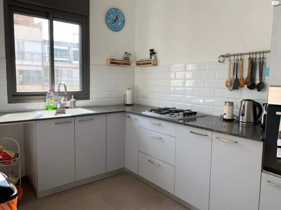 תרצה 6 (מרום נווה)