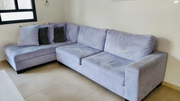 סלון פינתי בצבע לילך בהיר בגודל 3X1