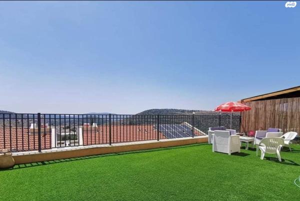 בז 65 (גבעת מכוש)